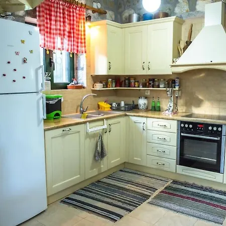 Holiday home Pelani Stonehouse
