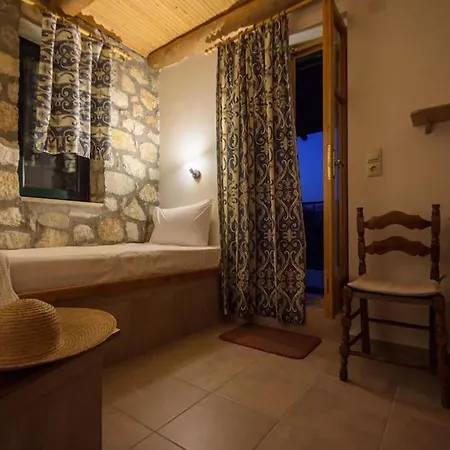 Pelani Stonehouse Holiday home